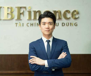 Thiếu gia nghìn tỷ nhà bầu Hiển 'lôi kéo sử dụng dịch vụ tài chính, cho vay cá nhân'?