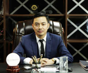 Đại gia nghìn tỷ mới, nổi danh BĐS lấn sân ngân hàng, chứng khoán