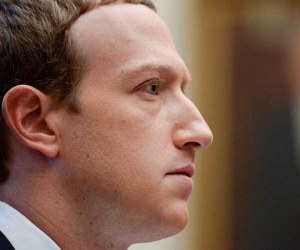 Mark Zuckerberg thừa nhận Facebook không bao giờ hết tin giả