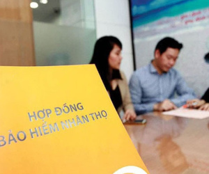 Xôn xao vụ khách hàng mua 19 hợp đồng bảo hiểm sau khi nghi ngờ bị ung thư: Cố tình đổi tên, trục lợi hàng tỷ đồng?