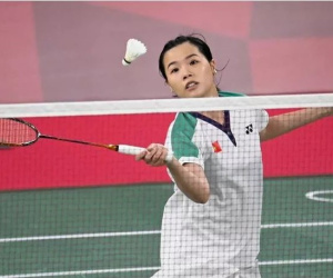 Thùy Linh không thể làm nên bất ngờ trước tay vợt số 1 thế giới Tai Tzu Ying