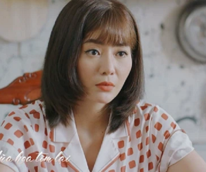 Mùa hoa tìm lại tập 27: Bé Ngân xin Lệ đừng cưới bố Đồng, dân mạng dự đoán người 'bơm đểu', khuyên phim nên kết thúc ở tập 26