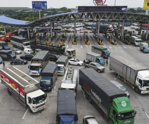 Phó Thủ tướng: Không kiểm tra xe chở hàng thiết yếu, lương thực phục vụ vùng có dịch Covid-19