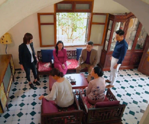 Hương vị tình thân tập 71: Bà Xuân tổ chức 'đại hội bóc phốt' Nam, mua chuộc kẻ suýt đâm con trai mình, ăn tát vì dàn dựng mọi chuyện?