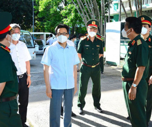Phó Thủ tướng Vũ Đức Đam: 'Người dân đều rất khổ rồi, hy sinh nhiều rồi nhưng chúng ta không thể dễ dãi'
