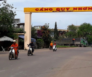 Phát hiện 3 người trong gia đình nghi mắc Covid-19, TP Quy Nhơn phong tỏa nhiều địa điểm
