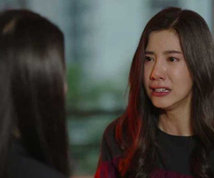 Nửa đêm dậy, tôi hoảng sợ thấy người đàn ông lạ đang tìm đồ ăn, từ đó phát hiện bí mật đáng sợ của vợ chồng anh trai