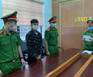 Bắt khẩn cấp kẻ hiếp dâm con gái 13 tuổi ở Quảng Ninh