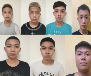Đi bộ buổi tối trong thời gian giãn cách, một thanh niên bị nhóm cướp nhí lột sạch tài sản