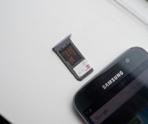 Lần đầu tiên có hãng mở dịch vụ nâng cấp bộ nhớ trong cho smartphone của mình