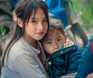 Em gái Hà Giang sở hữu nhan sắc 'cực nét' khiến ai nấy tới tấp gọi tên 'hoa của đá'