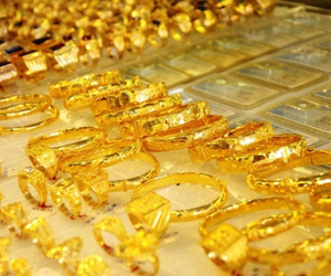 Giá vàng hôm nay 2/8: Đảo chiều giảm giá