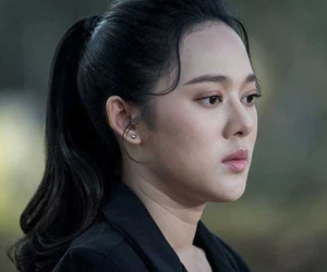 4 năm trời sống chết không cho tôi gặp con, bây giờ chồng cũ đột nhiên đề nghị một chuyện khiến tôi rối bời