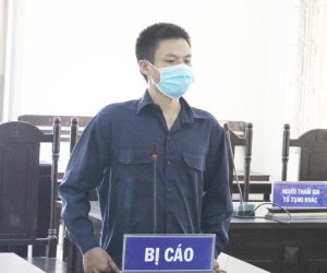 Không khẩu trang, vượt chốt, cầm dao đe, 14 ngày sau nhận 9 tháng tù