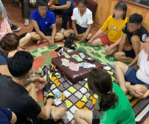 Cao Bằng: Nhiều cán bộ, công chức xã bị bắt tại sới bạc