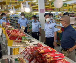 Phạt Bách Hóa Xanh gần 6 triệu đồng vì bán hàng không niêm yết giá, hàng quá hạn sử dụng