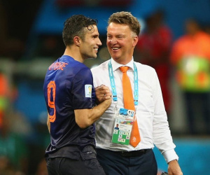 HLV Louis Van Gaal chính thức trở lại đội tuyển Hà Lan