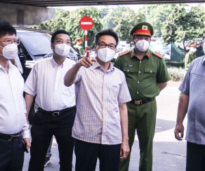 Phó Thủ tướng Vũ Đức Đam: Hà Nội phải sẵn sàng mọi tình huống dịch Covid-19, không để bị động, bất ngờ