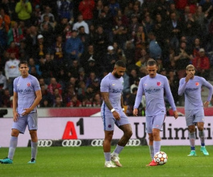 Depay, Griezmann im tiếng, Barca gục ngã trên đất Áo
