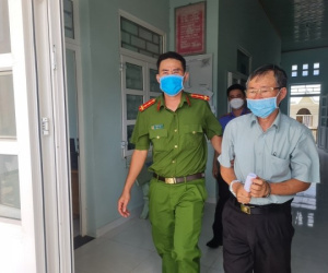 Bình Thuận bắt giam Trưởng Văn phòng công chứng Tiến Đạt