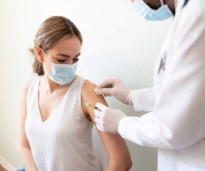 Vì sao WHO lại kêu gọi tạm ngừng tiêm mũi vaccine Covid-19 tăng cường?