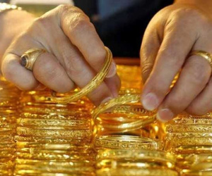 Giá vàng thế giới về vùng thấp nhất tuần, trong nước giảm nhỏ giọt