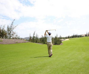 'Tường trình' của nữ nhân viên khiến giám đốc sở và cục phó chơi golf... thành F1