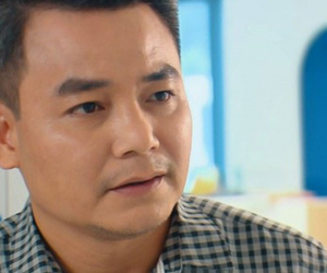 Tuổi thơ 'dữ dội' của 'ông Khang Hương Vị Tình Thân': Cùng mẹ bám theo bố kiểm chứng lời đồn