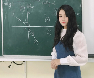 Phỏng vấn cô giáo Vật lý tốt nghiệp bằng giỏi đang bị so sánh với Minh Thu: Nổi lên mà không đầu tư vào chuyên môn hay đem lại giá trị thì mọi người quên rất nhanh
