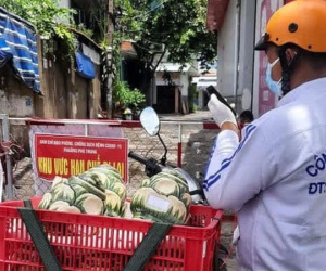 Sự thật câu chuyện 'shipper chở tro cốt người mất vì Covid-19 đi giao khắp Sài Gòn' gây xôn xao