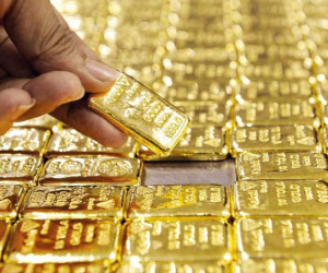 Giá vàng hôm nay 8/8: Kết thúc một tuần giảm giá