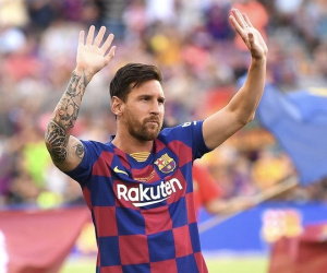 Messi tổ chức họp báo phá vỡ sự im lặng