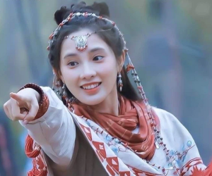 Bành Tiểu Nhiễm bị tố 'bê nguyên' tạo hình Đông Cung sang phim mới, netizen tranh cãi: 'Miễn đẹp là được'
