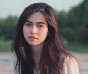 Một nàng thơ trong MV của Jack bất ngờ nêu quan điểm về đàn ông 'bắt cá nhiều tay'
