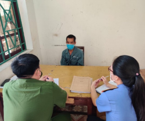 Khởi tố đối tượng dâm ô với bé gái 7 tuổi