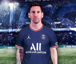 Ronaldo thua xa Messi trong ngày ra mắt đội bóng mới