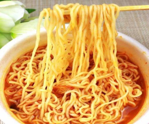 Việt Nam ăn mì tôm nhiều thứ 3 thế giới, sau Trung Quốc, vượt Ấn Độ