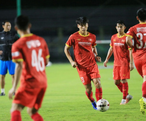 U22 Việt Nam tập buổi đầu tiên sau thay đổi của AFC