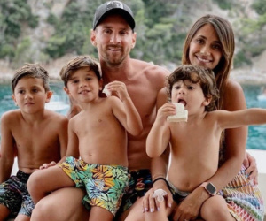 Messi tiết lộ khoảnh khắc đau lòng, gia đình rối bời trước ngày về PSG