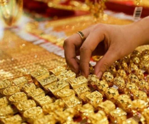 Giá vàng tăng trở lại, trong nước vẫn cao hơn thế giới trên 8 triệu đồng/ lượng