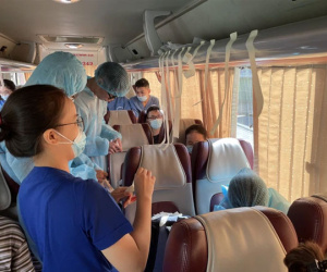 Những chuyện chưa kể của sinh viên từ Hà Nội vào Bình Dương truy vết F0: 'Làm việc hết công suất, gắn moteur vào người còn không chạy kịp'
