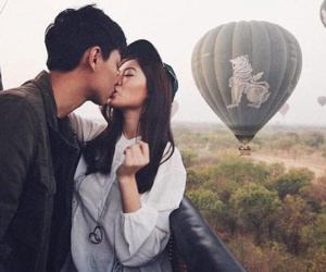 Những status 'thả thính' hay nhất trong ngày Thất Tịch: Đảm bảo chị em 'thả đâu dính đấy'