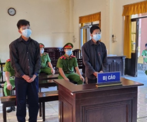 Đi nhậu 'tăng 2', 2 đối tượng đánh công an để vượt chốt kiểm soát dịch