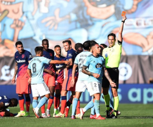 Luis Suarez ăn vạ, trận đấu suýt vỡ sau vụ hỗn chiến kinh hoàng