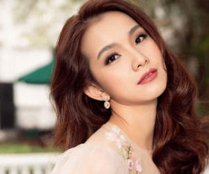 Hoa hậu Thùy Lâm thông báo gia đình có người qua đời, Minh Tiệp và dàn sao đồng loạt chia buồn