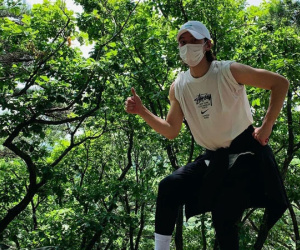 Ji Chang Wook lần đầu lộ diện sau khi điều trị COVID-19, body cuồn cuộn cơ bắp 'mlem' làm dân tình phát sốt