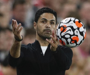 Arsenal xem xét trảm Mikel Arteta, mời Conte ngồi ‘ghế nóng’