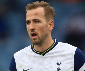 Tottenham đăng ký Kane đá giải hạng ba châu Âu