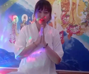 Phi Thanh Vân xuất hiện tiều tuỵ sau sự ra đi của mẹ, khóc nghẹn vì 39 năm chưa báo hiếu trọn vẹn cho đấng sinh thành