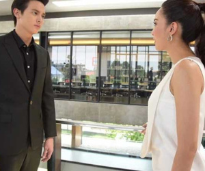 Biết vợ cũ thất nghiệp, chồng đề nghị 'quan hệ cửa sau', song vừa nhìn ảnh cô chia sẻ trên mạng anh muối mặt xấu hổ